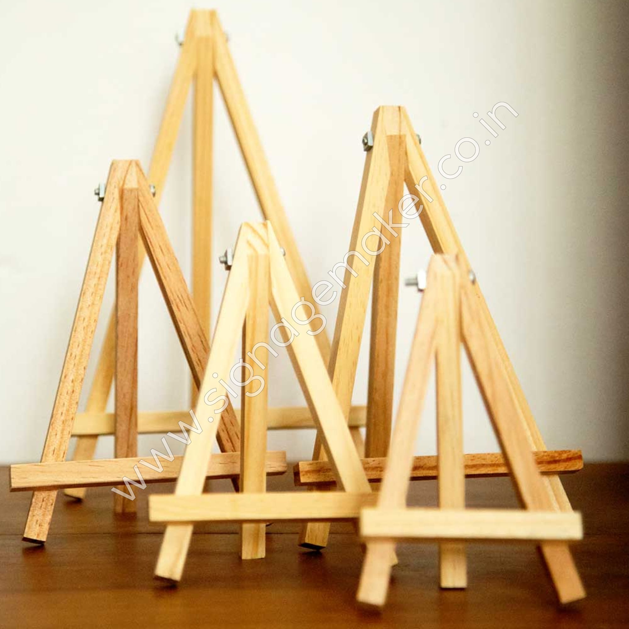 Custom Easel Stand for Display and Presentations | Durable and Stylish Easel Stands 